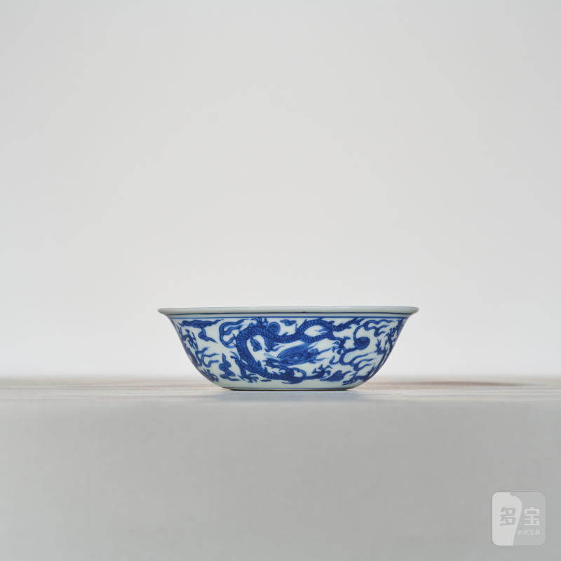 明万曆 青花赶珠龙纹卧足碗 - 图8